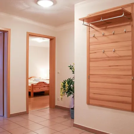 Familienhof Bruening - Gartenblick